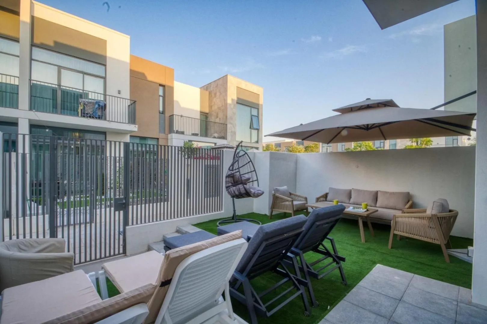 Golden Oasis- Luxury 3Br Villa With Maids Room Dubai United Arab Emirates